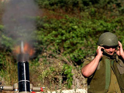 Ισραηλινές οβίδες στον Λίβανο ως απάντηση στις λιβανέζικες ρουκέτες